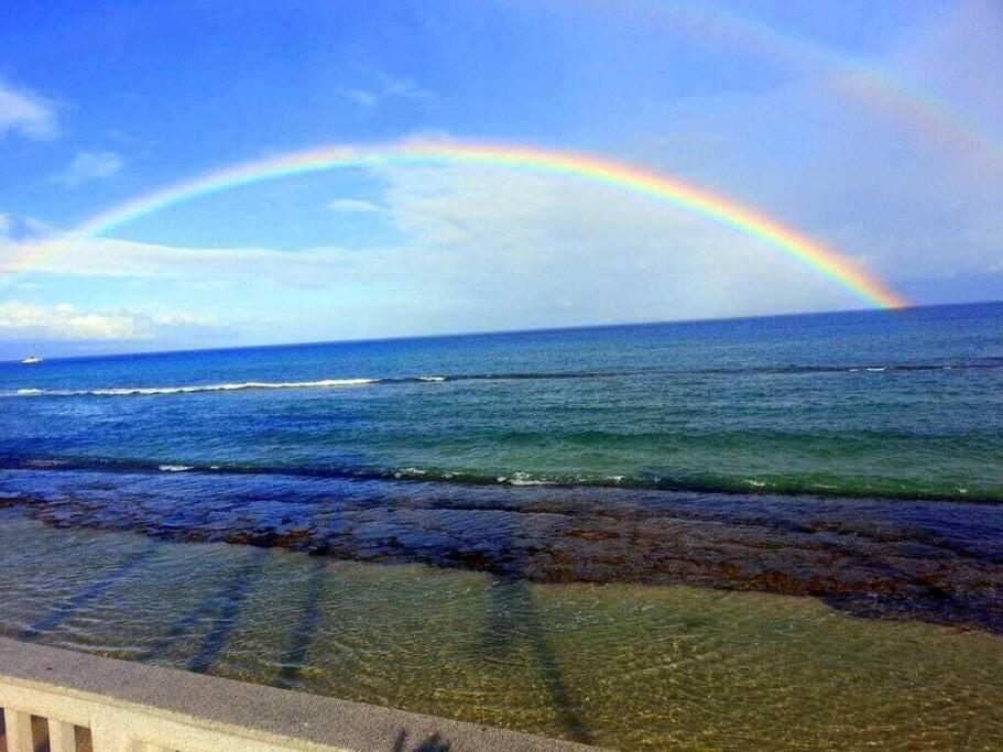 Oceanfront With Aircon-Hear The Waves-Amazing Views-Wifi Lejlighed Lahaina Eksteriør billede